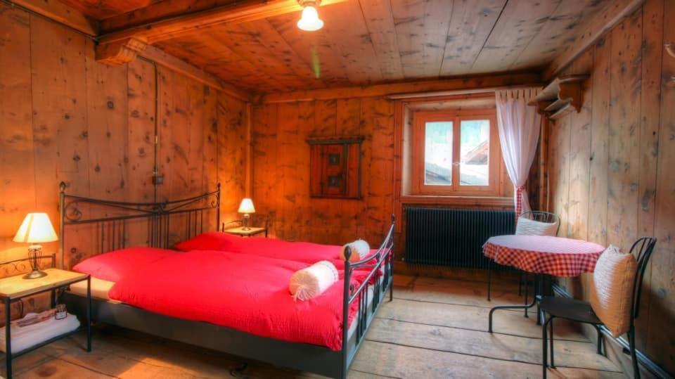 サンタ・マリア・ヴァル・ミュシュタイアー Chasa Jaro Bed & Breakfast エクステリア 写真